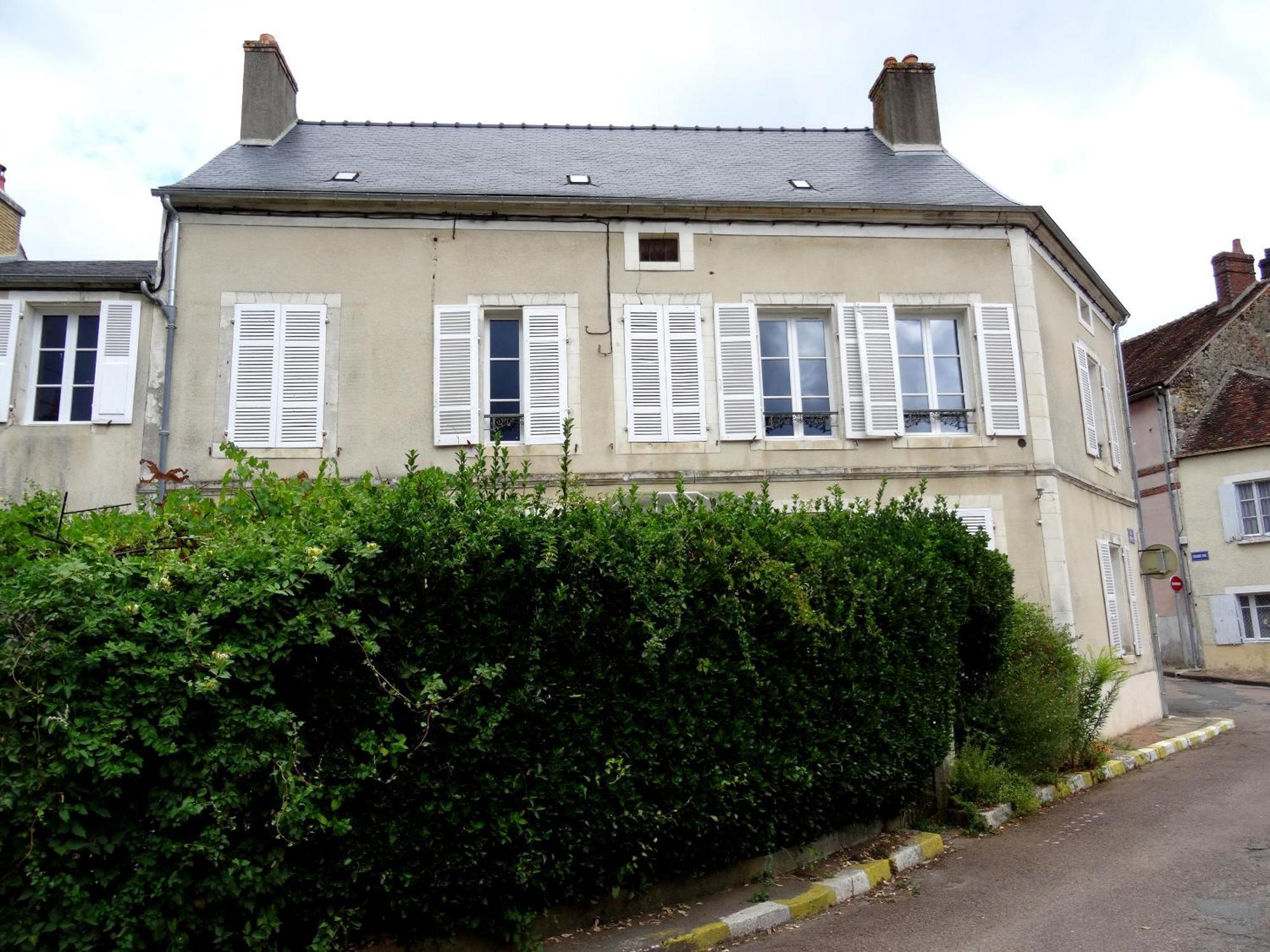 Bed and Breakfast L'Escalier Des Reves Saint-Sauveur-en-Puisaye Exterior foto